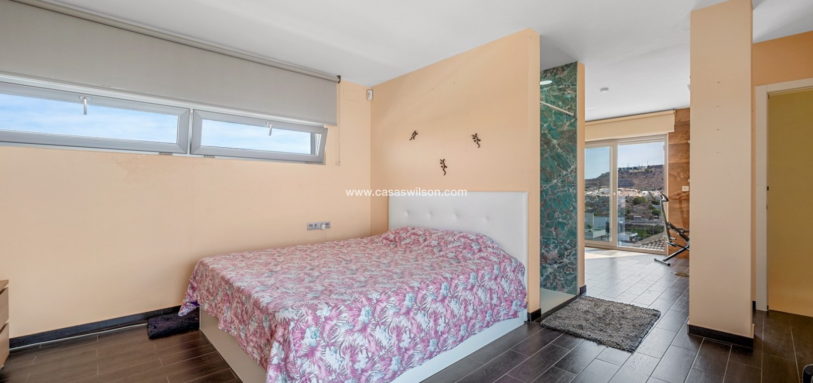 Venta - Chalet - Benijofar