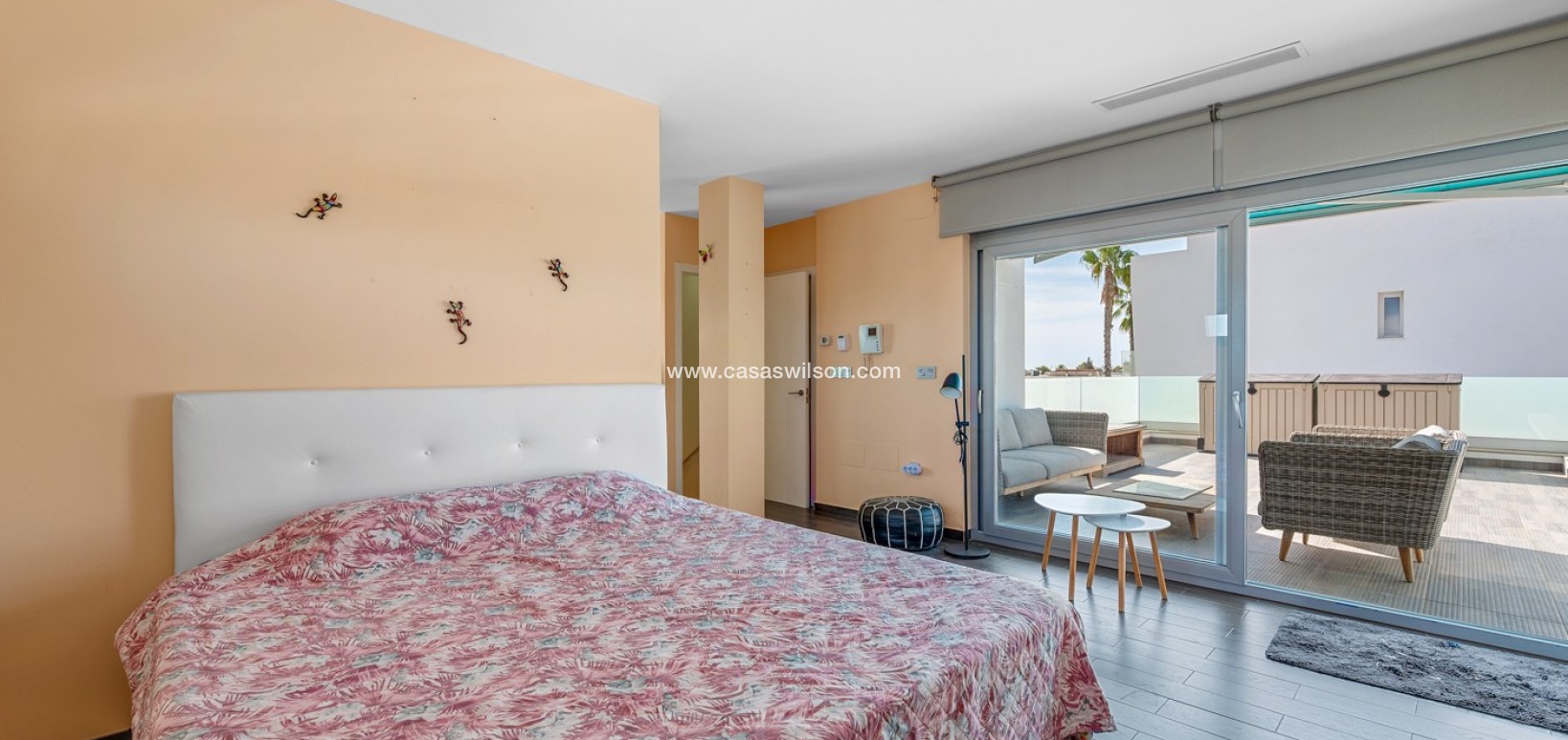 Venta - Chalet - Benijofar