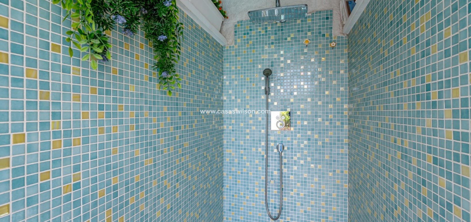 Venta - Chalet - Benijofar