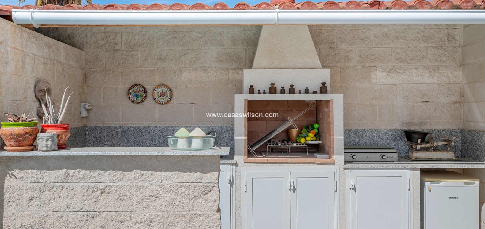 Venta - Chalet - Benijofar