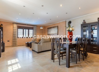 Sale - Villa - Los Montesinos - La Herrada