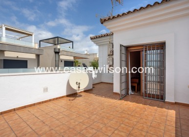 Sale - Villa - Los Montesinos - La Herrada