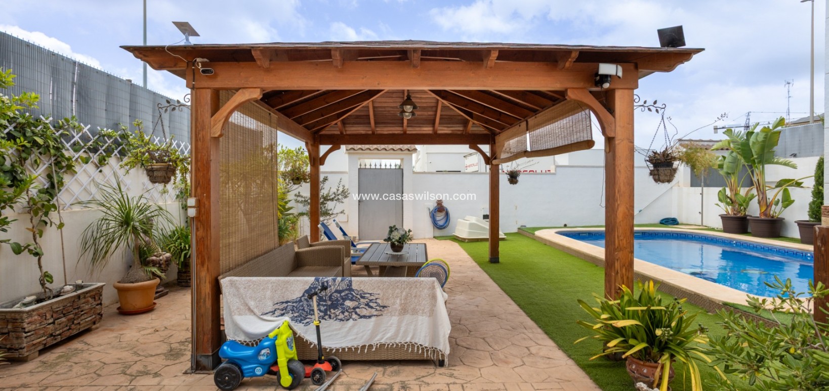 Sale - Villa - Los Montesinos - La Herrada