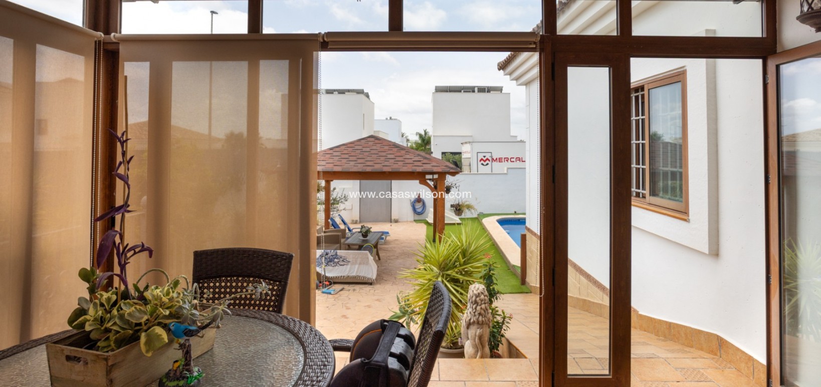 Sale - Villa - Los Montesinos - La Herrada