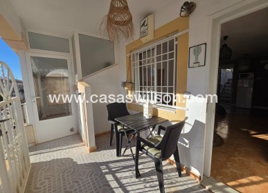 Sale - Apartment - Torrevieja - El Limonar