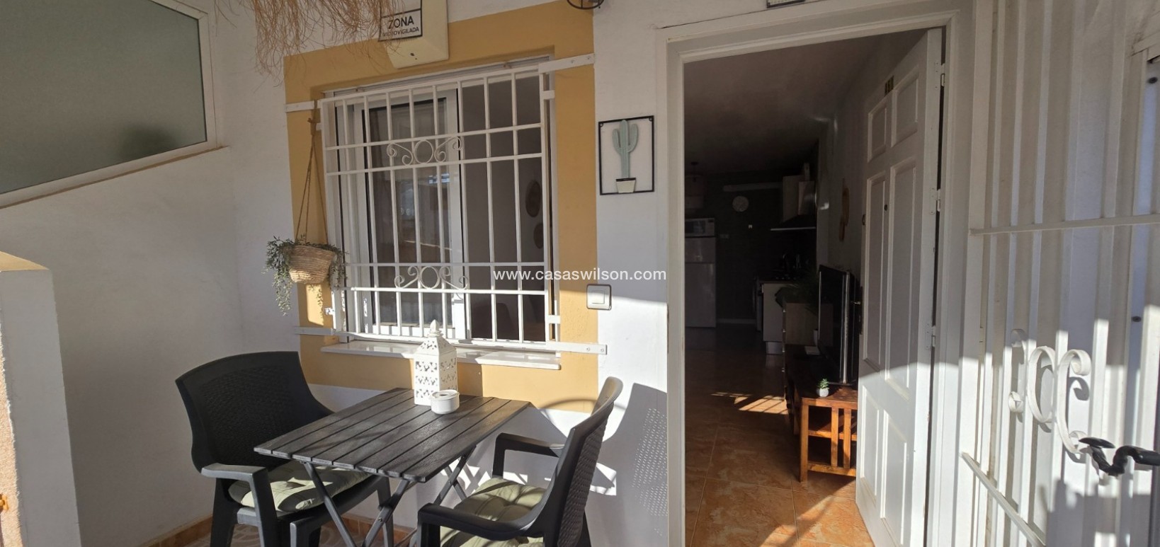 Sale - Apartment - Torrevieja - El Limonar