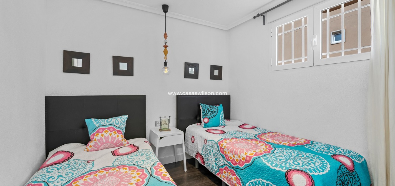 Sale - Apartment - Punta Prima