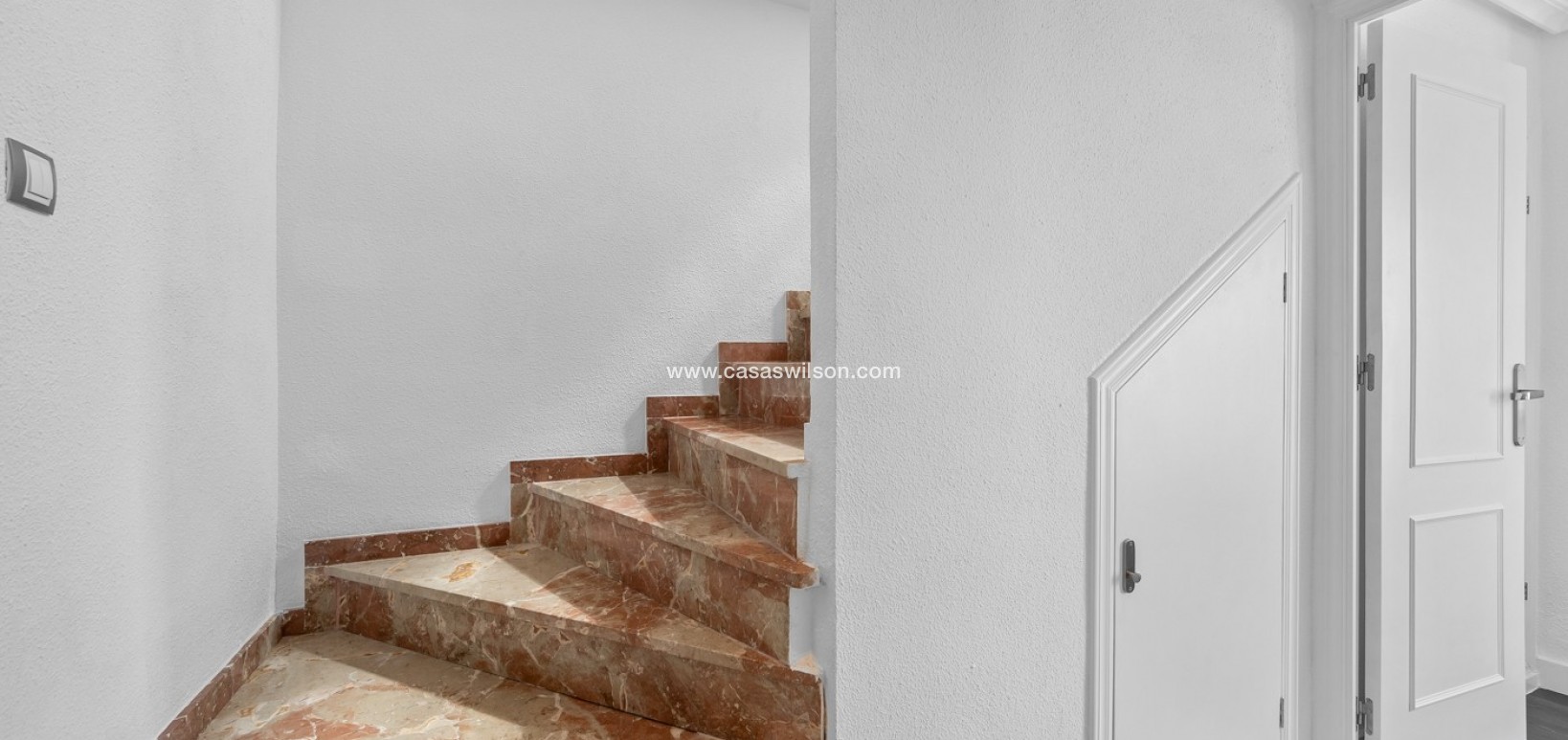 Sale - Apartment - Punta Prima