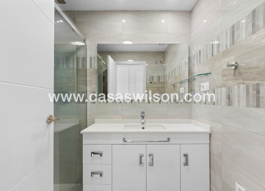 Sale - Appartement - Torrevieja - Punta prima