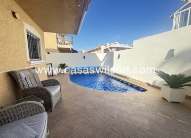 Sale - Villa - Villamartin - Villamartín