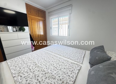 Sale - Villa - Villamartin - Villamartín