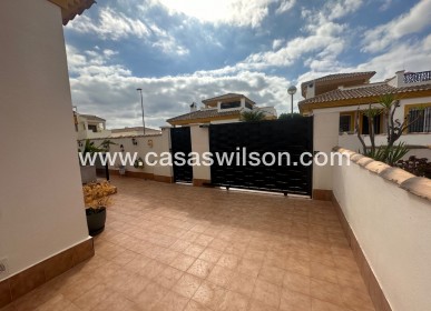 Sale - Villa - Orihuela - Entre Naranjos Vistabella