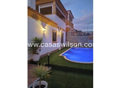 Sale - Villa - Orihuela - Entre Naranjos Vistabella