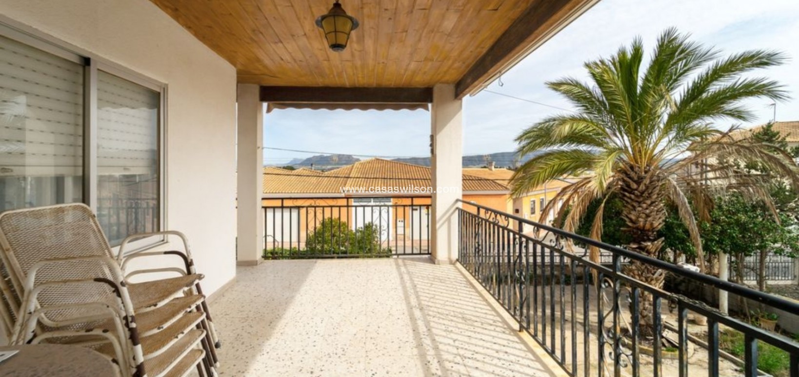 Sale - Villa - Salinas