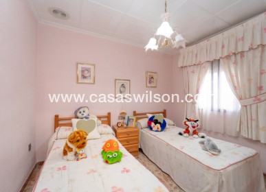 Sale - Apartment - Alicante