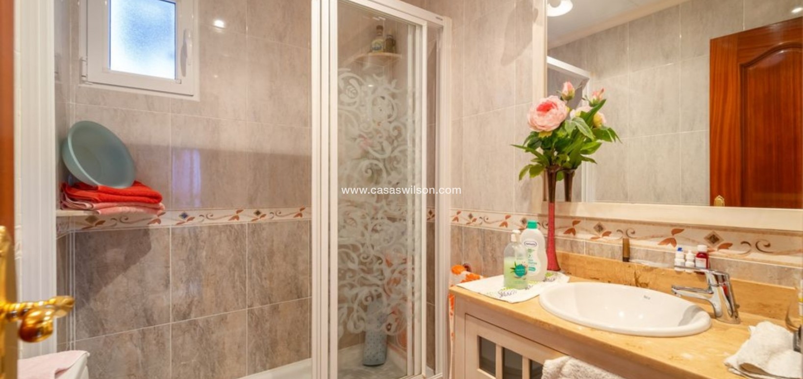 Sale - Apartment - Alicante