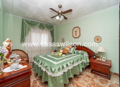 Sale - Apartment - Alicante