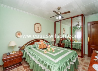Sale - Apartment - Alicante