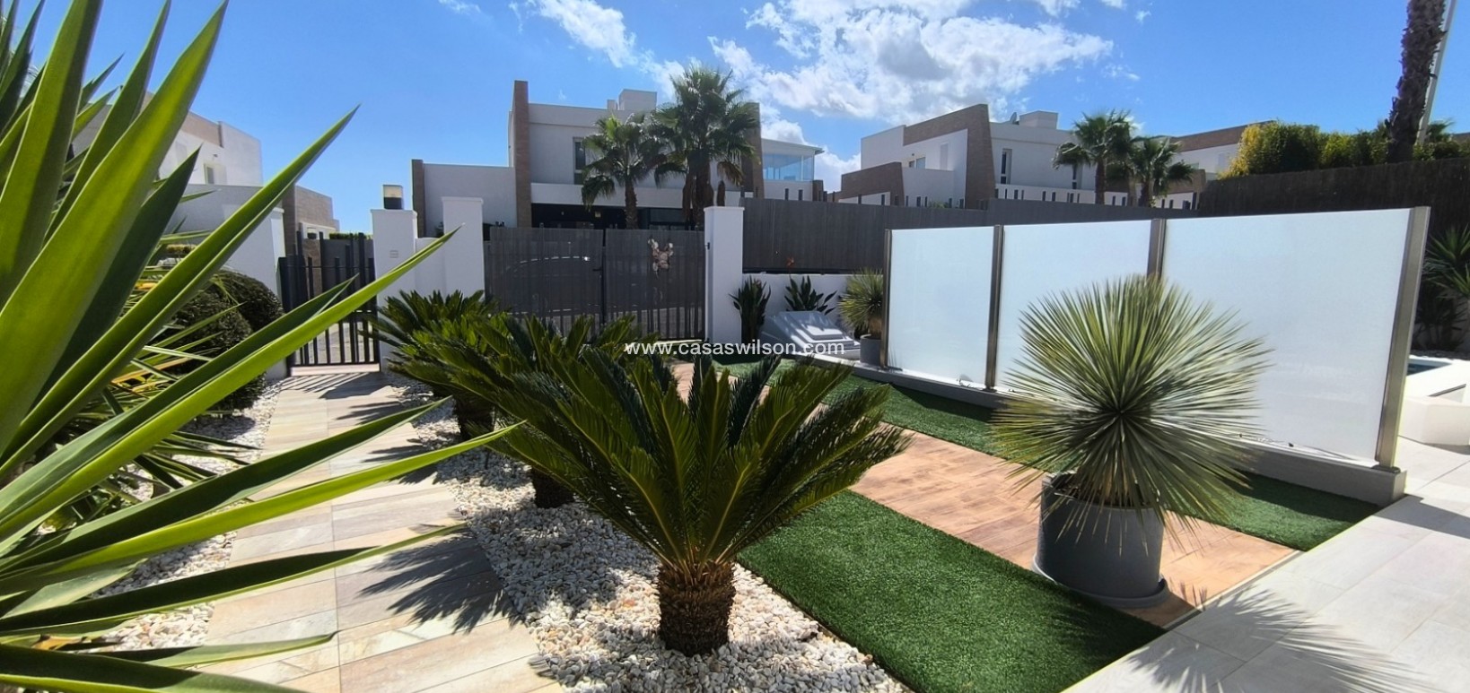 Sale - Villa - Algorfa