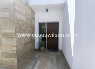 Sale - Villa - Algorfa