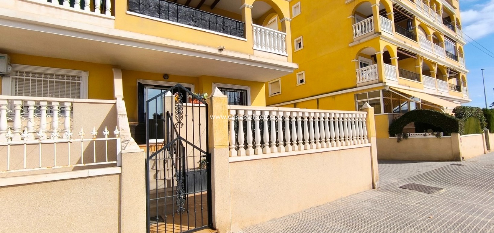 Sale - Apartment - Algorfa