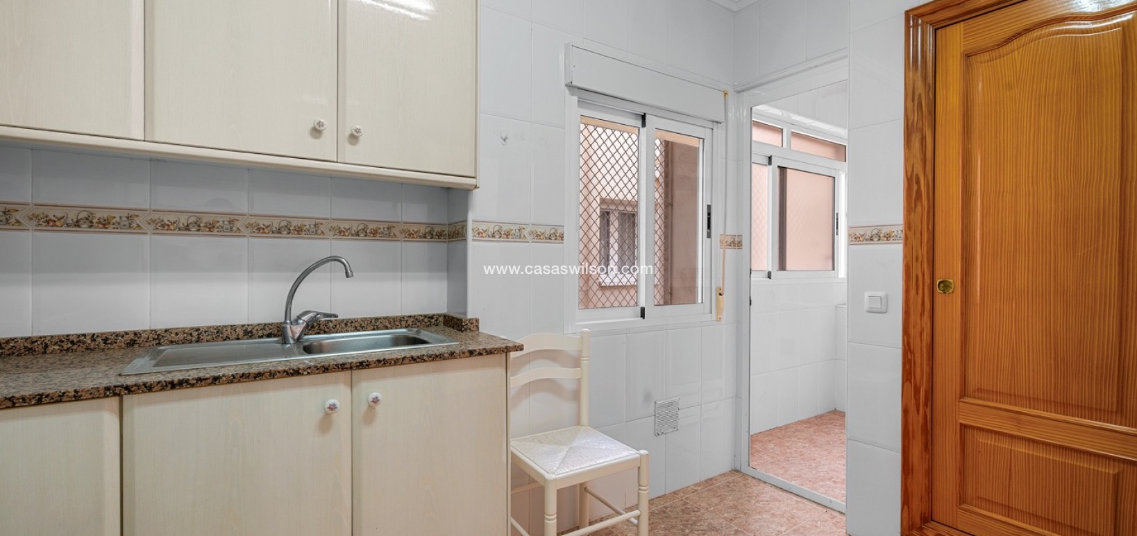 Sale - Appartement - Torrevieja