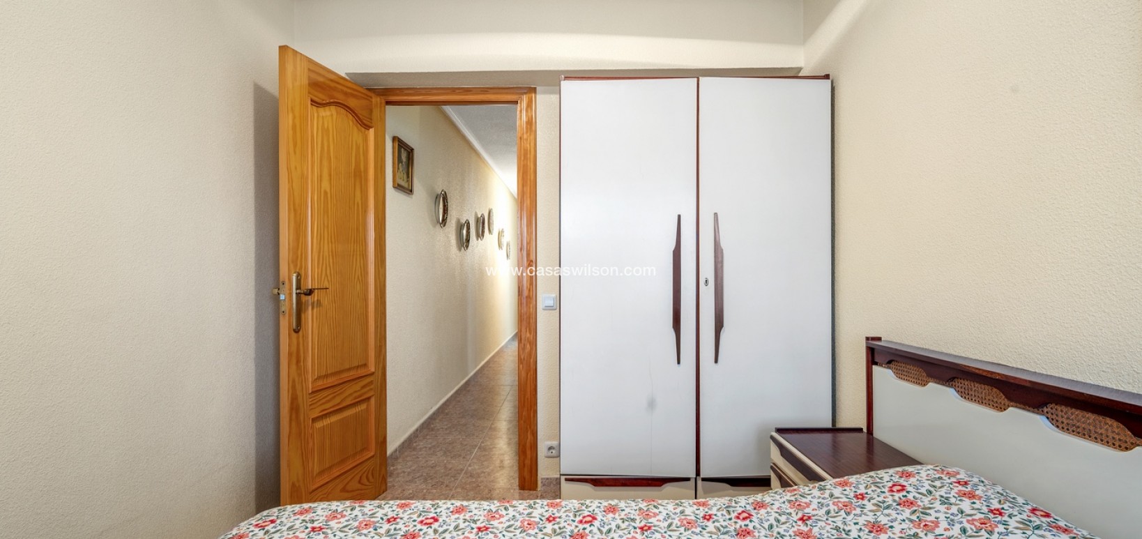 Sale - Appartement - Torrevieja