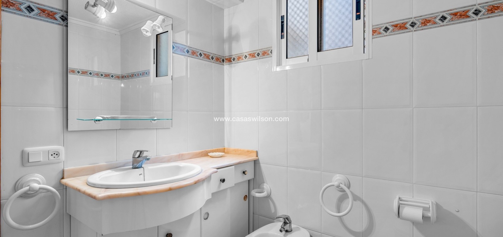 Sale - Appartement - Torrevieja