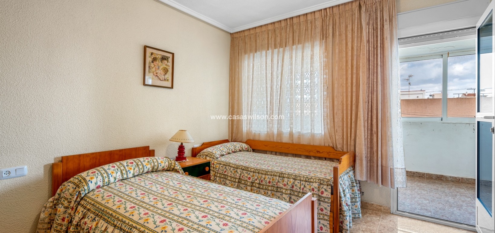 Sale - Appartement - Torrevieja