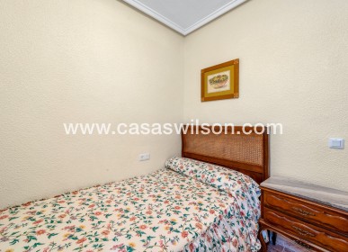 Sale - Appartement - Torrevieja