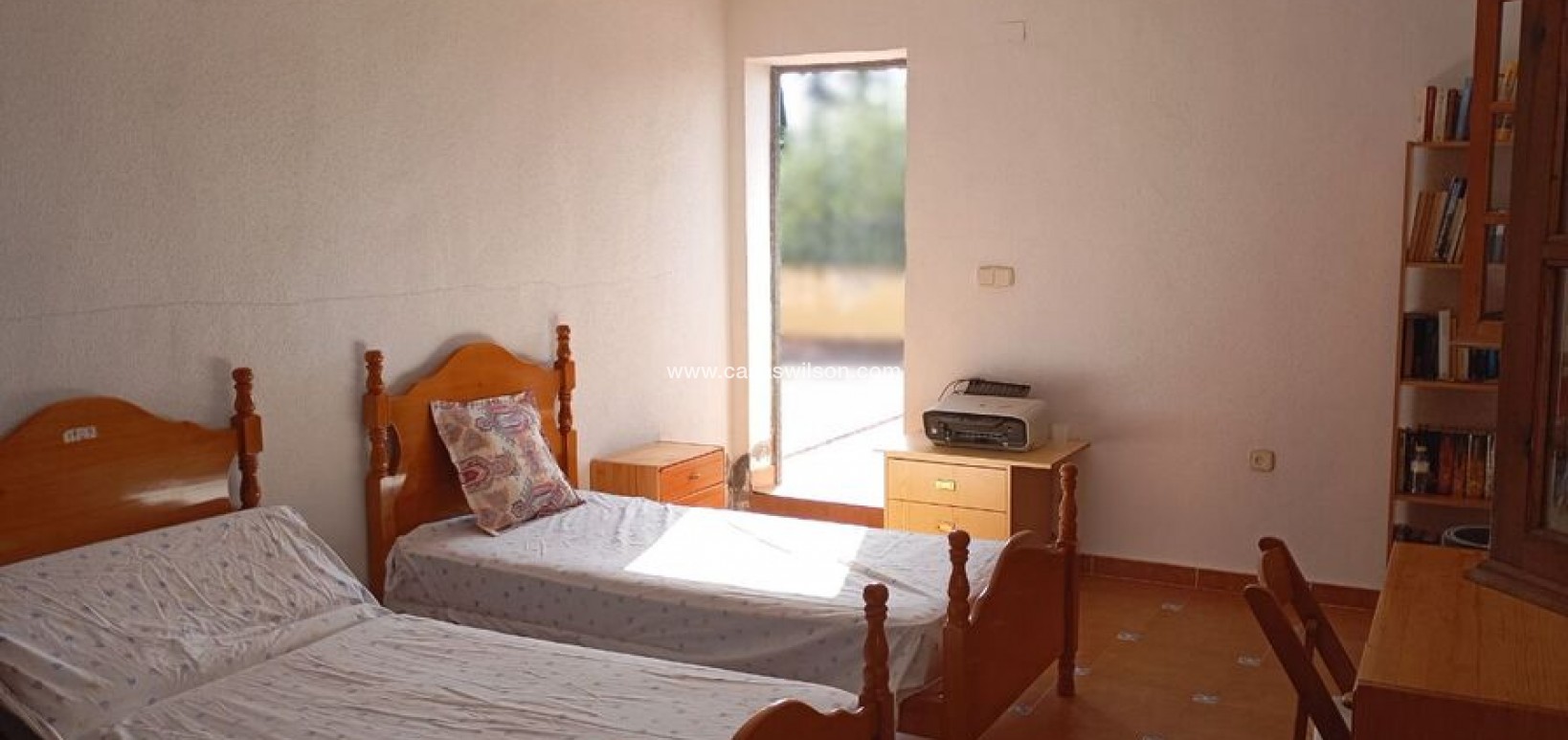 Sale - Villa - Daya Nueva