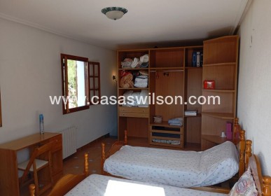 Sale - Villa - Daya Nueva