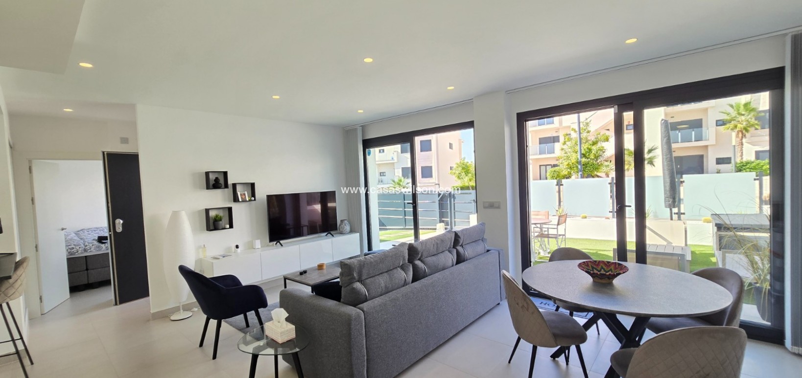 Sale - Villa - Pilar de la Horadada - Lo Romero Golf