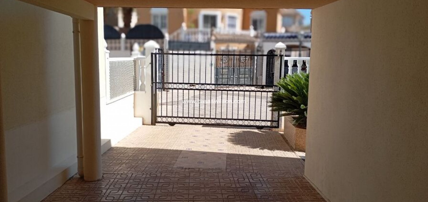 Sale - Villa - Villamartin - Costa Blanca