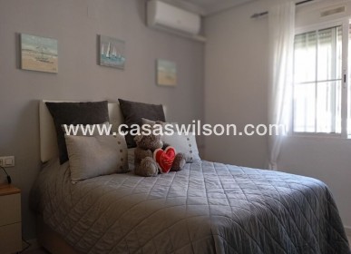Sale - Villa - Villamartin - Costa Blanca