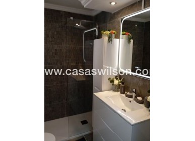 Sale - Villa - Villamartin - Costa Blanca