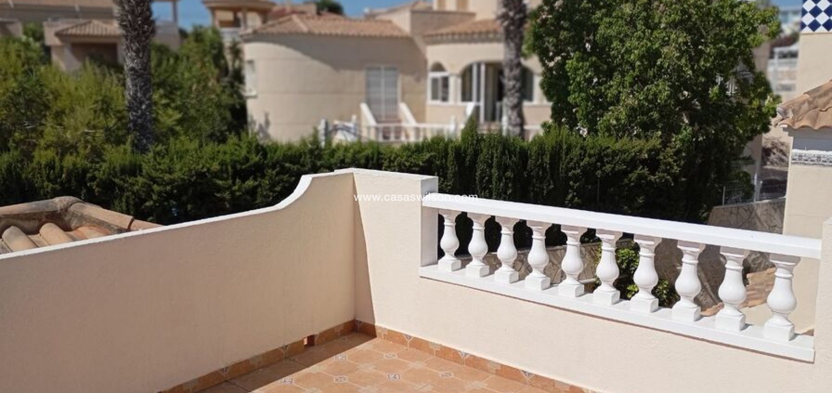 Sale - Villa - Villamartin - Costa Blanca