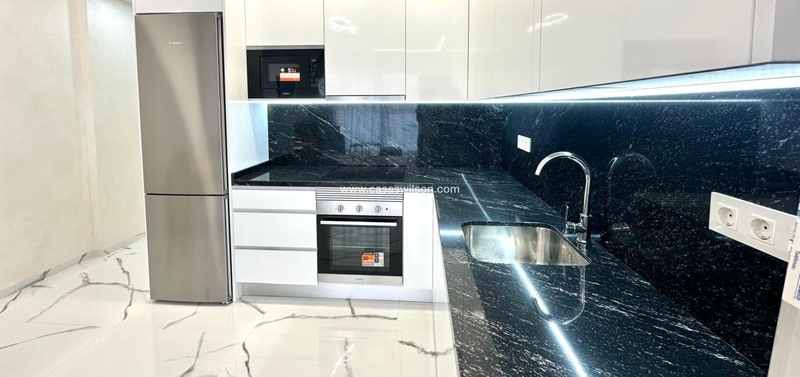 Sale - Apartment - Torrevieja - Playa del Cura