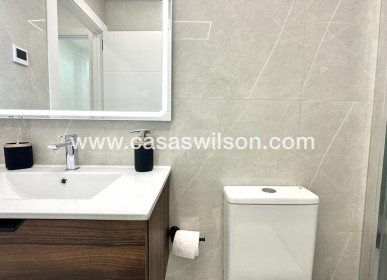 Sale - Apartment - Torrevieja - Playa del Cura