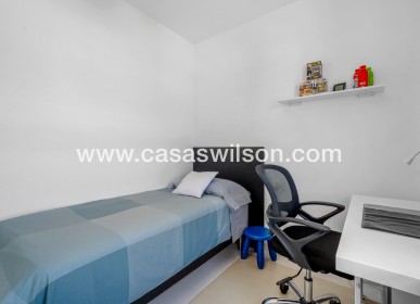 Sale - Apartment - San Miguel de Salinas - Inland