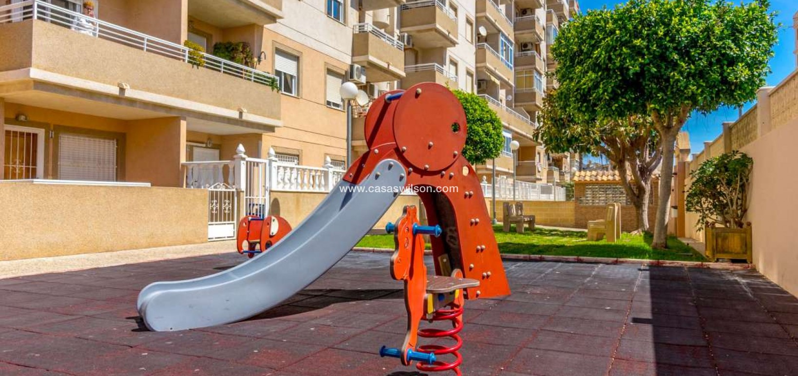 Sale - Apartment - Torrevieja - Costa Blanca