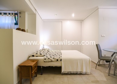 Sale - Villa - Torrevieja - Costa Blanca