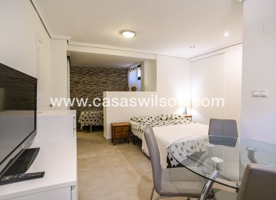 Sale - Villa - Torrevieja - Costa Blanca