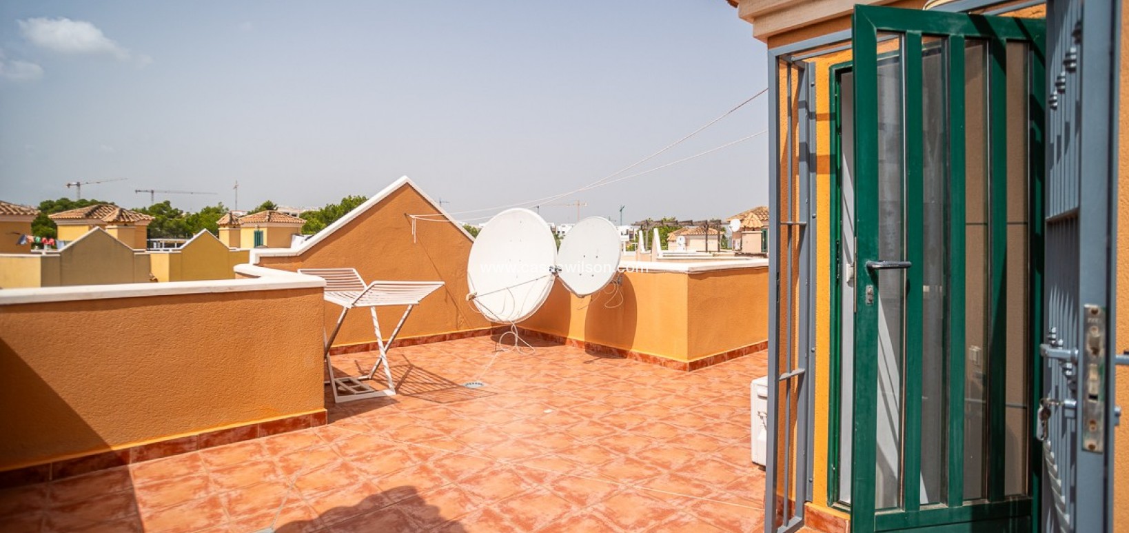 Sale - Villa - Torrevieja - Costa Blanca