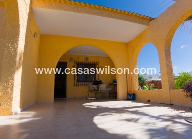 Sale - Villa - Torrevieja - Costa Blanca