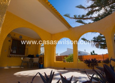 Sale - Villa - Torrevieja - Costa Blanca