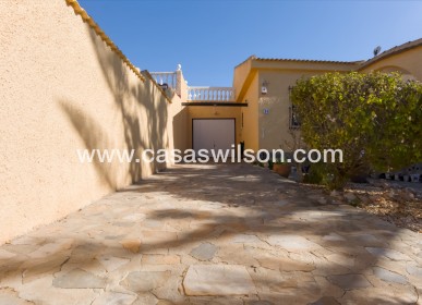 Sale - Villa - Torrevieja - Costa Blanca