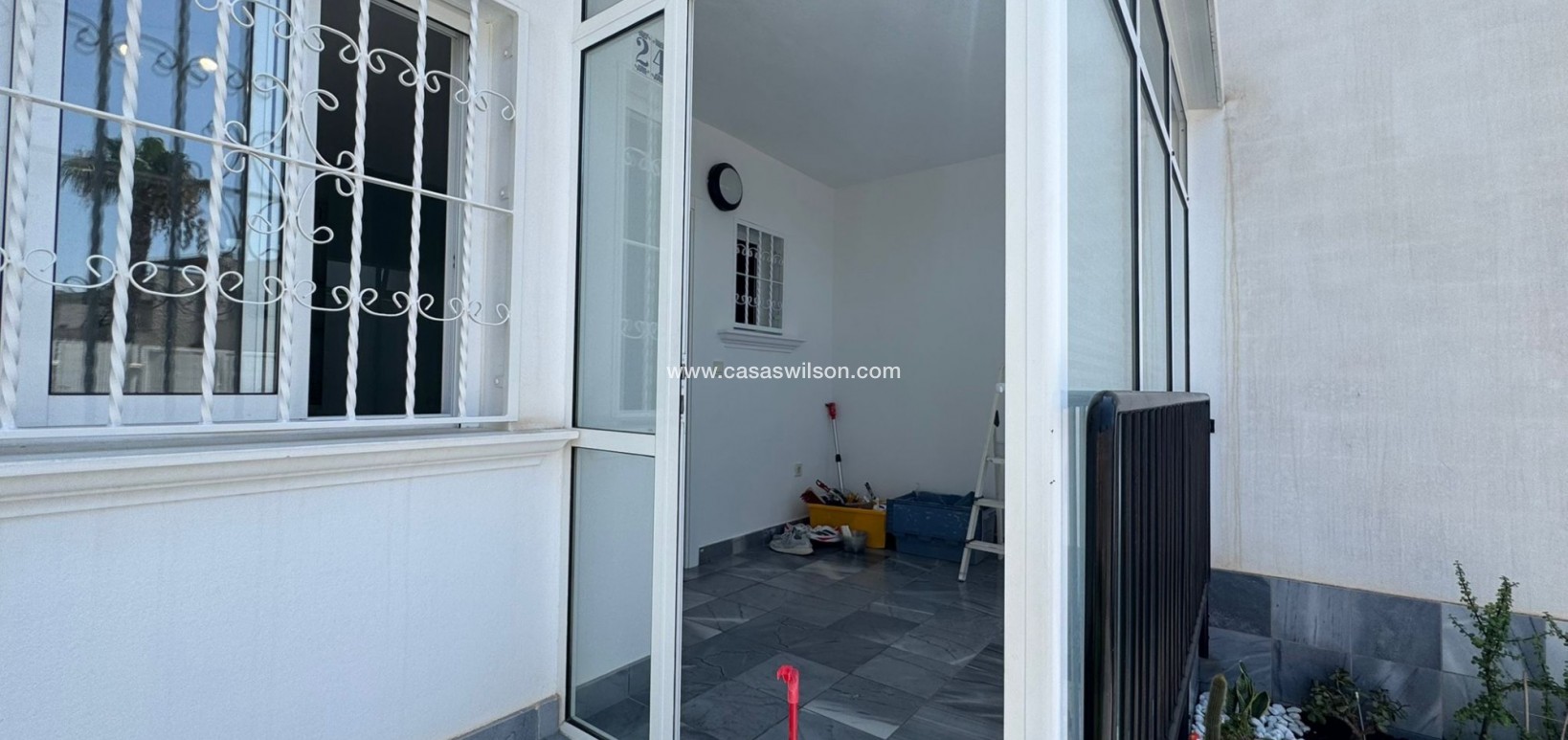 Sale - Bungalow - Torrevieja - Costa Blanca