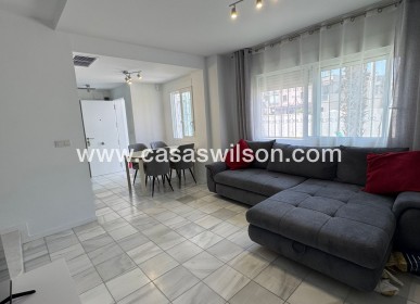 Sale - Bungalow - Torrevieja - Costa Blanca