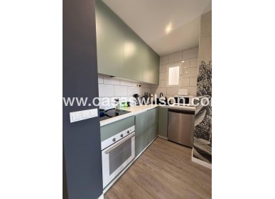 Sale - Apartment - Torrevieja - Centro